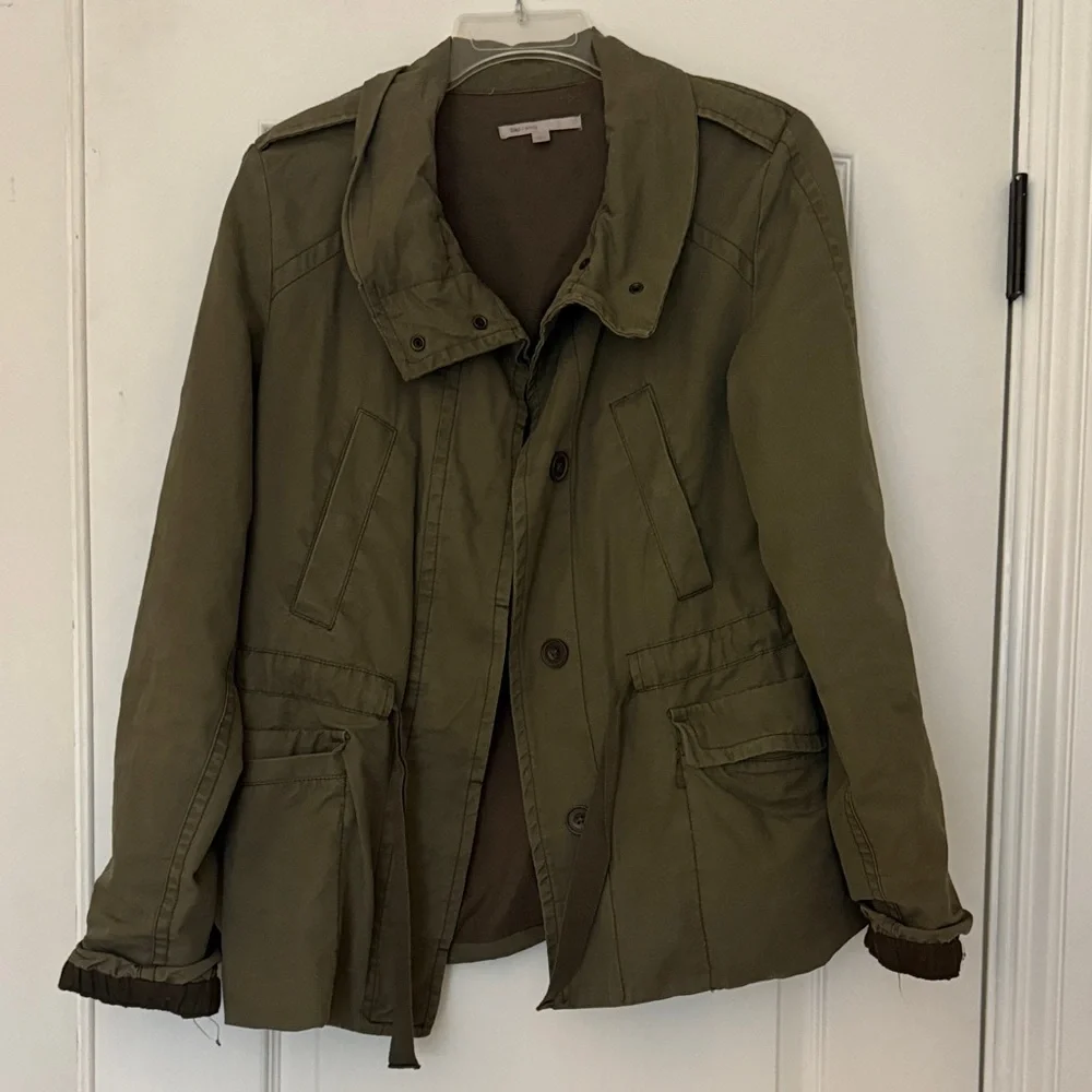 GAP Khaki Utility Jacket for Women Drawstring Waist Pockets Cotton Small Light